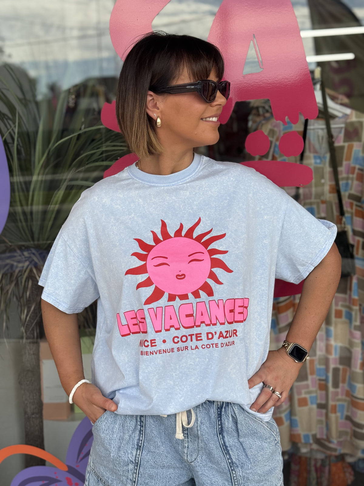 Blue Les Vacances Tee