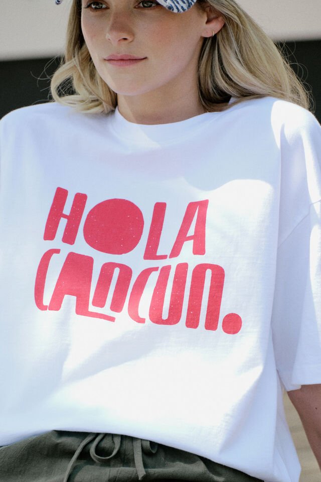 Boyfriend Tee - Hola Cancun Heritage Red - Sare StoreCeres LifeTee