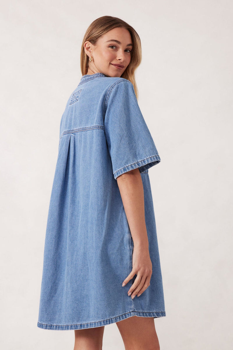 Collarless Relaxed Short Sleeve - Sare StoreCeres Life