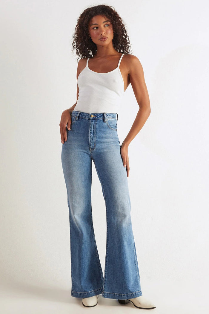 Eastcoast Flare - Karen Blue - Sare StoreRollas JeansJeans