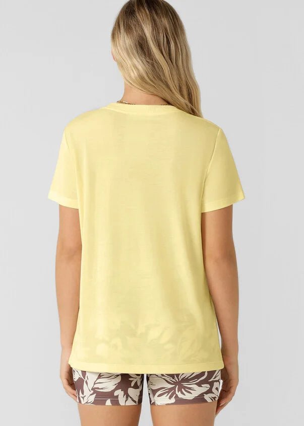 Lotus T-Shirt - Lemon Cream - Sare StoreLorna JaneT-shirt