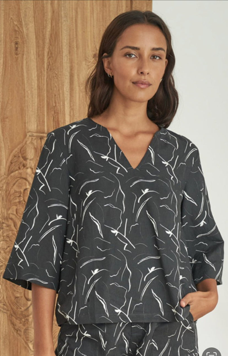 Luna Top - Sare StoreLittle LiesShirts