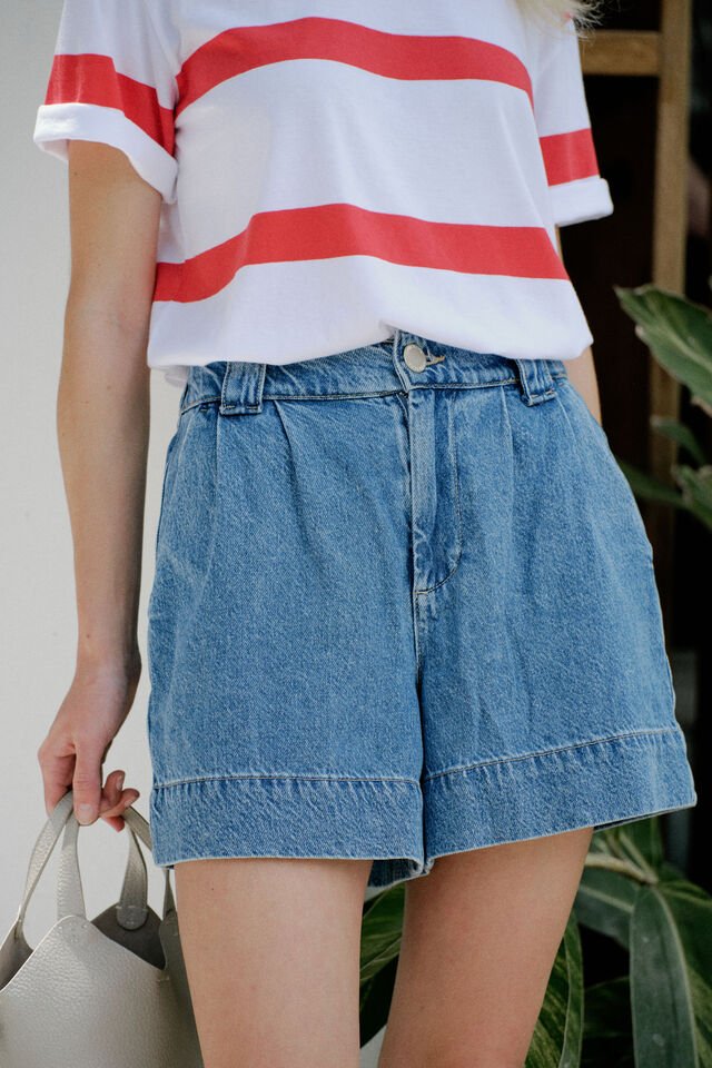 Pleat Front Short - Fresh Indigo Denim - Sare StoreCeres LifeShorts