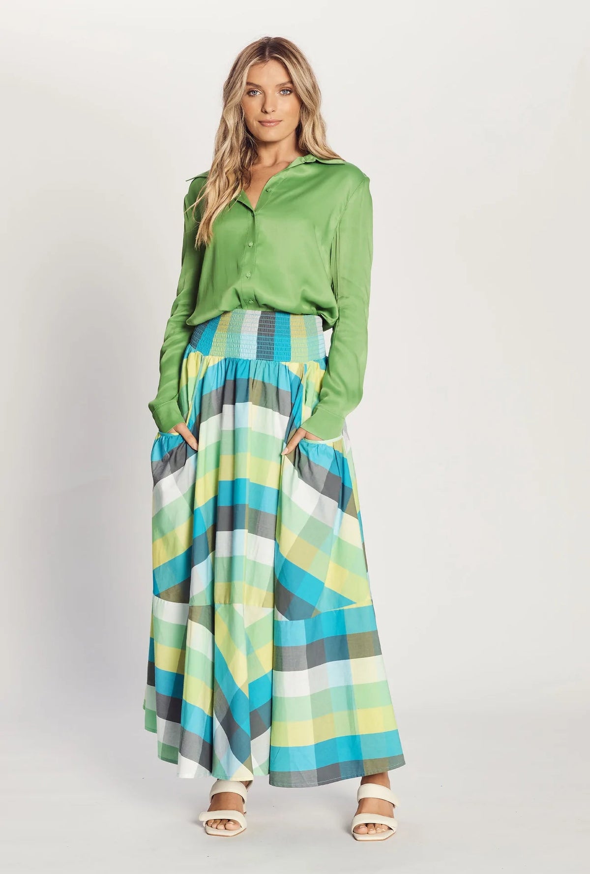 The Satin Shirt - Kelly Green - Sare StoreWe are the othersTops