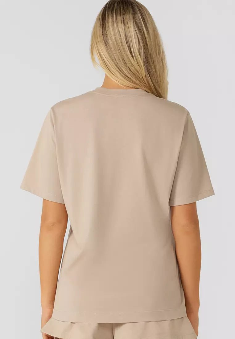 Ultimate Weekender Relaxed T-Shirt - Sare StoreLorna JaneT-shirt