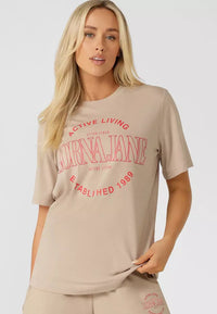 Ultimate Weekender Relaxed T-Shirt - Sare StoreLorna JaneT-shirt